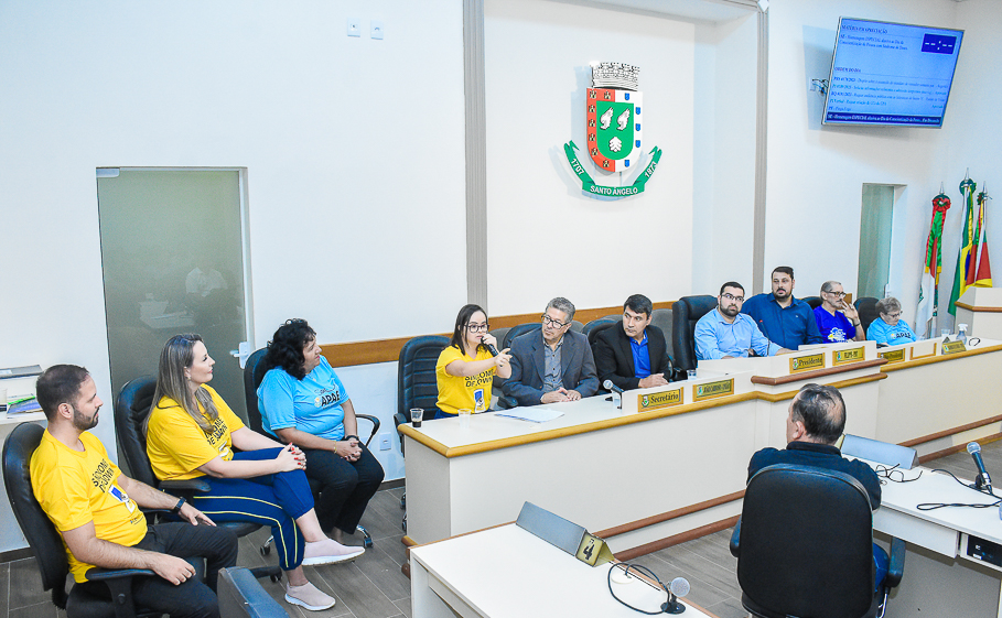 Câmara de Vereadores realiza realizada Sessão Especial alusiva ao Dia da Conscientização da Pessoa com Síndrome de Down