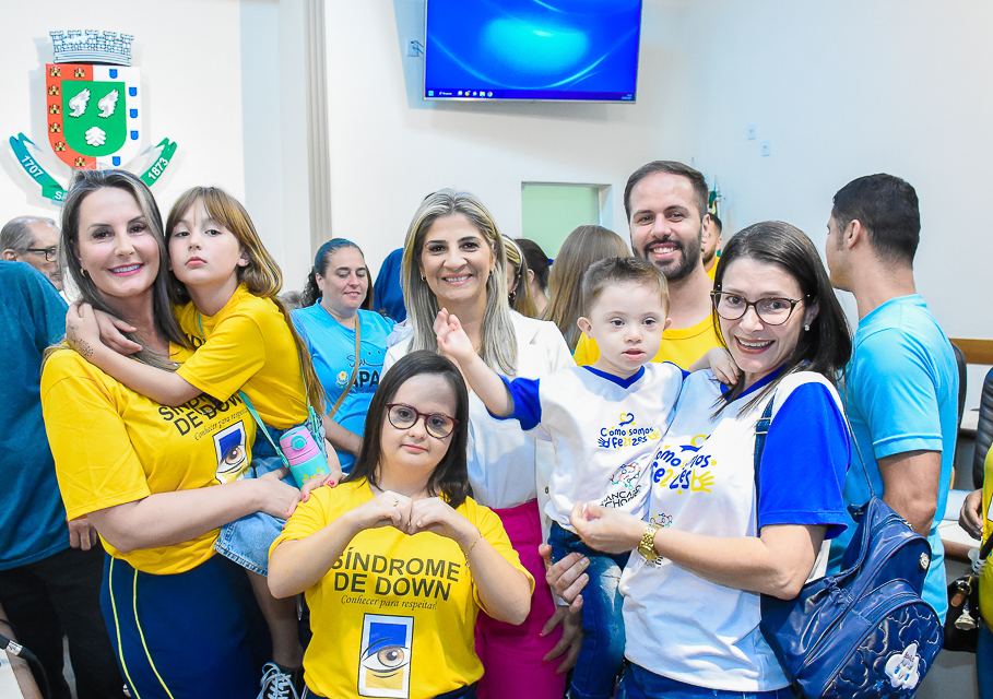 Câmara de Vereadores realiza realizada Sessão Especial alusiva ao Dia da Conscientização da Pessoa com Síndrome de Down