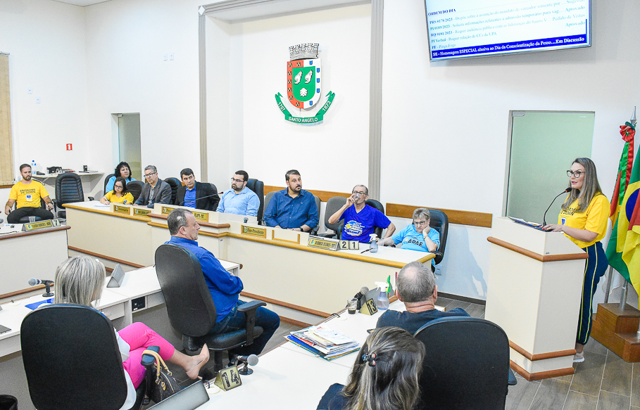 Câmara de Vereadores realiza realizada Sessão Especial alusiva ao Dia da Conscientização da Pessoa com Síndrome de Down