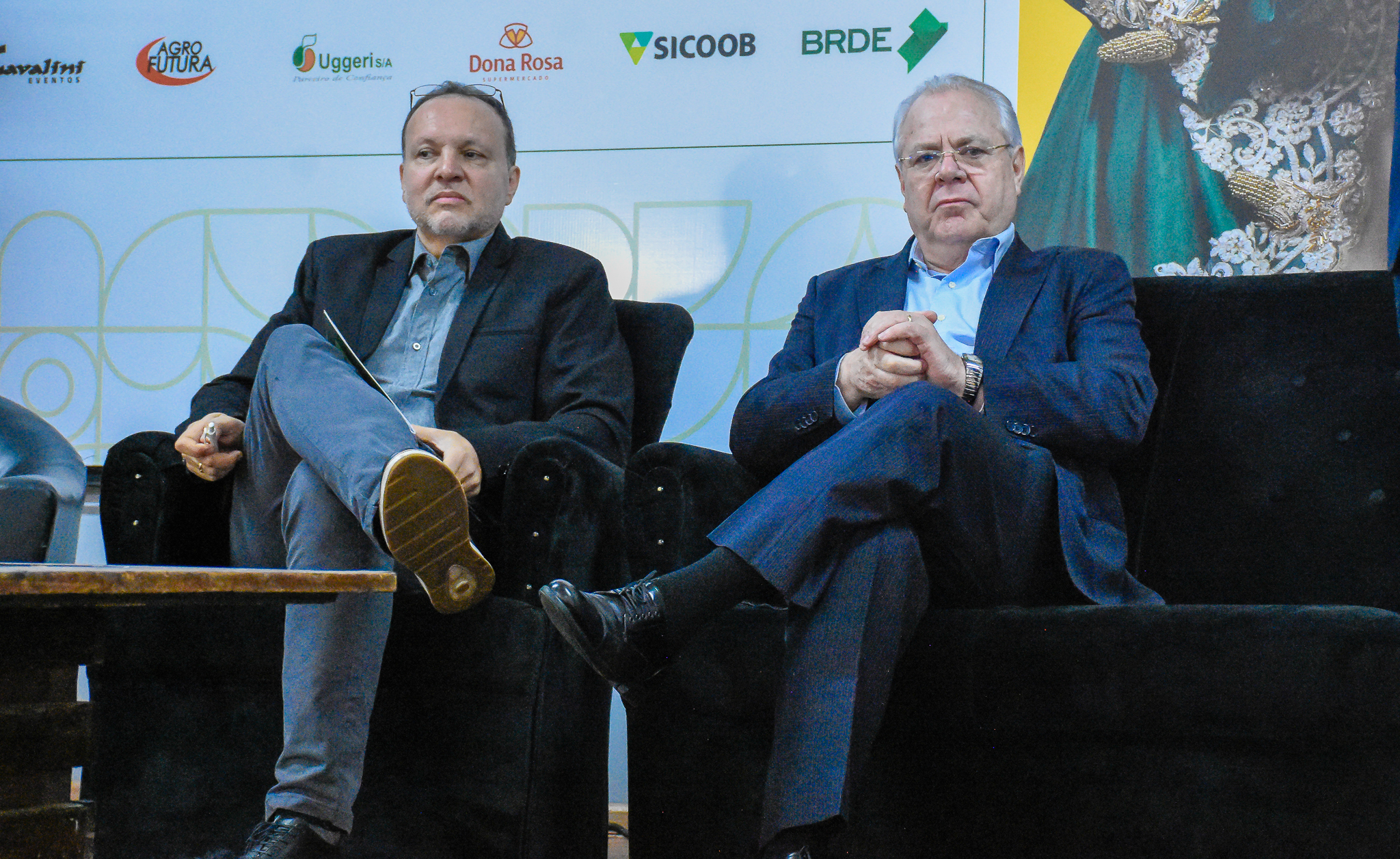 Legislativo santo-angelense participa do Seminário Internacional de Turismo