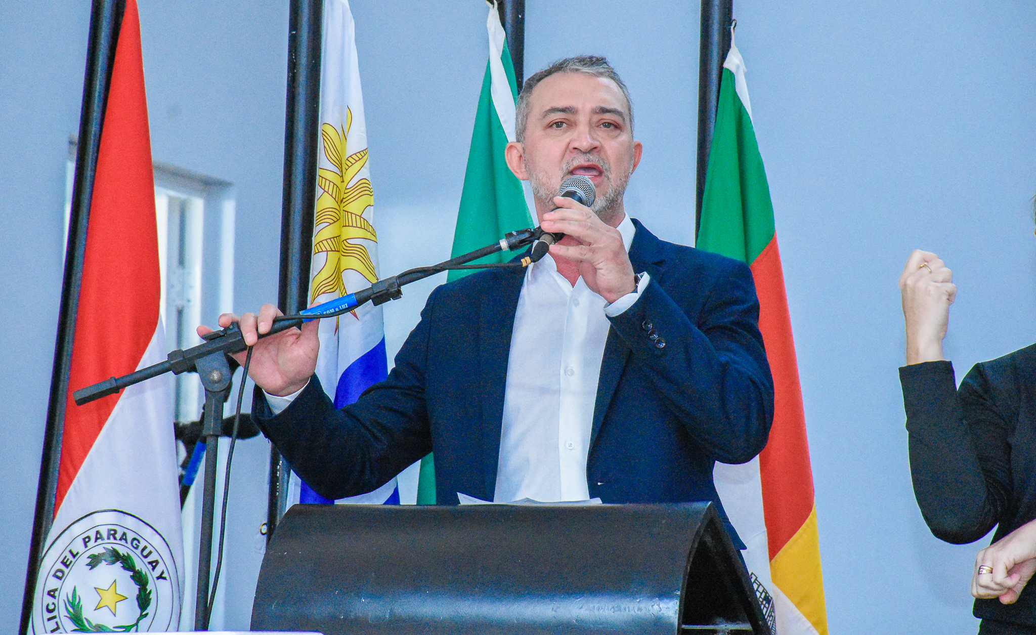 Legislativo prestigia a abertura da 20° edição da Fenamilho Internacional