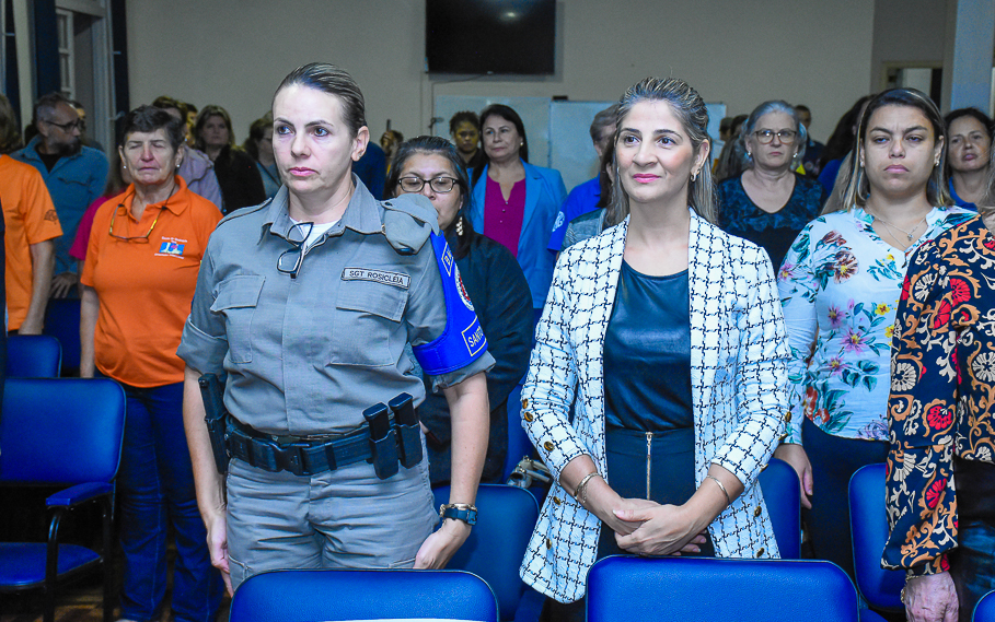 Legislativo participa do IV Fórum Internacional de Orientadores Educacionais e II Encontro Internacional dos Trabalhadores em Educação