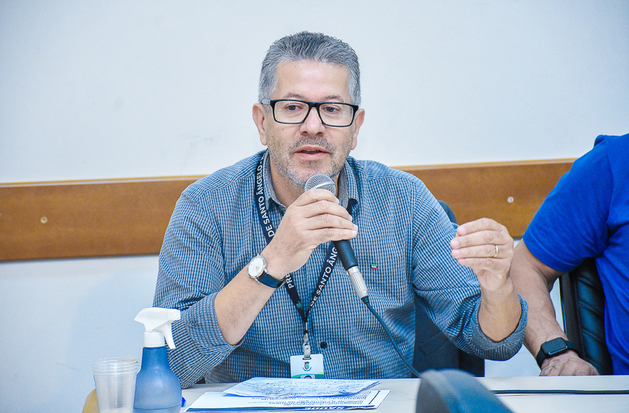 Legislativo realiza reunião pública para tratar assuntos referentes à UPA do município