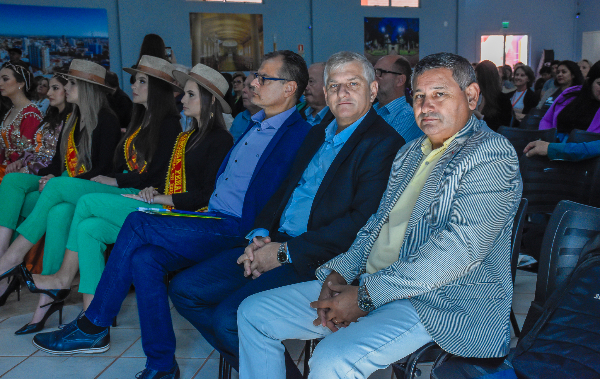 Legislativo santo-angelense participa do Seminário Internacional de Turismo