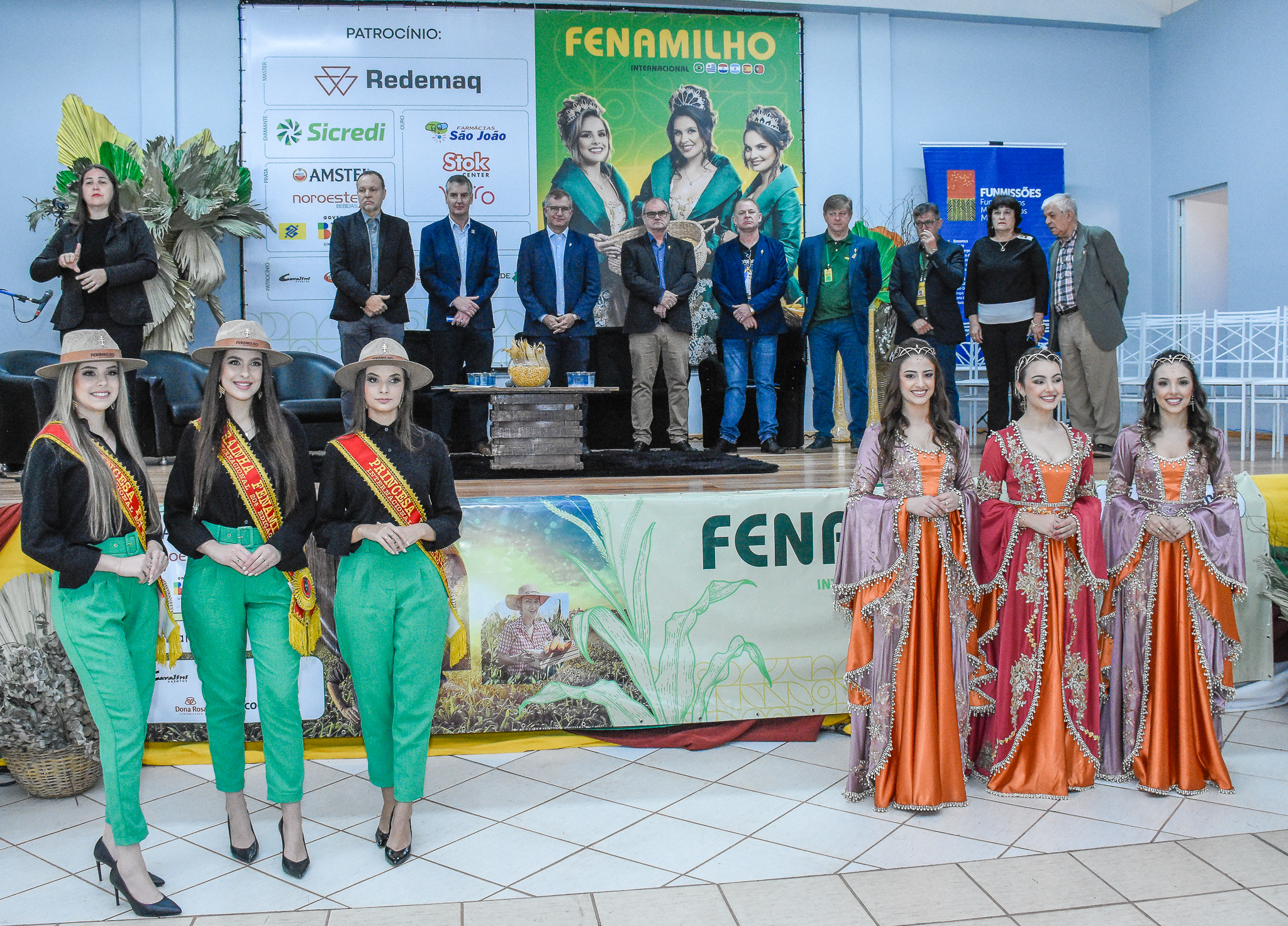 Legislativo santo-angelense participa do Seminário Internacional de Turismo