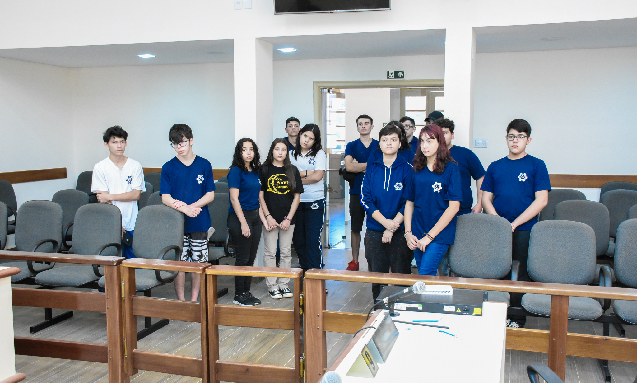   Alunos da Escola Técnica Estadual Presidente Getúlio Vargas visitaram as dependências da Câmara de Vereadores