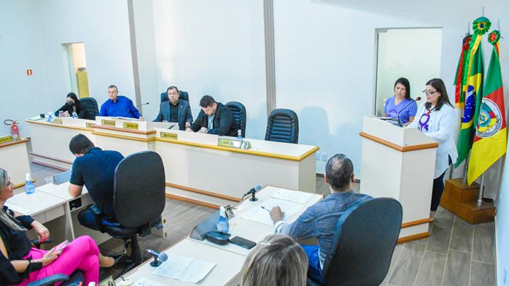 PROMOTORAS LEGAIS APRESENTAM PROJETO VOLTADO &Agrave;S MULHERES EM SANTO &Acirc;NGELO 