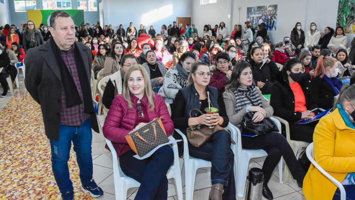 Legislativo prestigia inaugura&ccedil;&atilde;o do Centro Regional de Refer&ecirc;ncia em Autismo