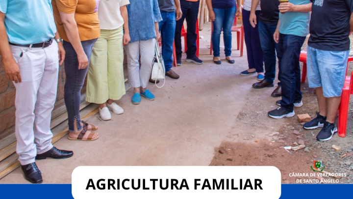 Presidente do Legislativo santo-angelense e demais vereadores visitam a Feira do Produtor Rural